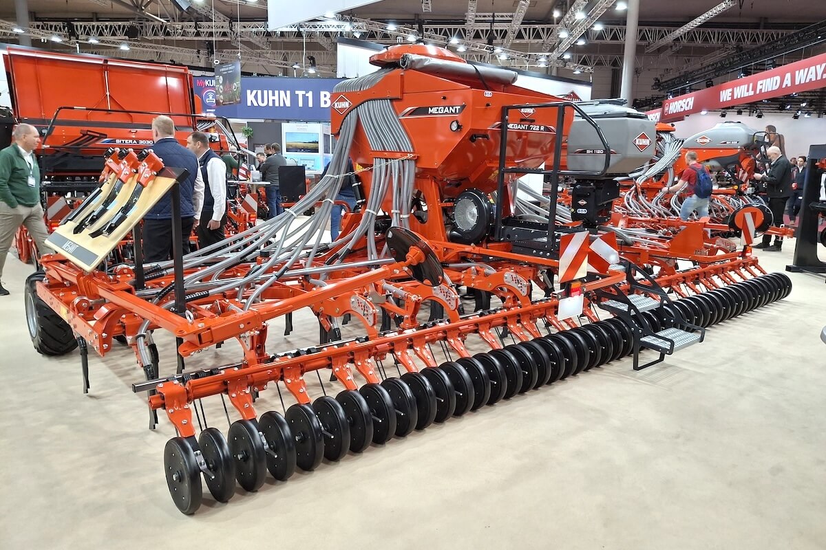 Megant 722 R è la più piccola tra le due seminatrici da minima lavorazione introdotte da KUHN